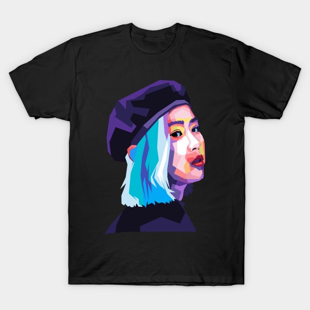 Itzy ryujin portrait T-Shirt by Danwpap2